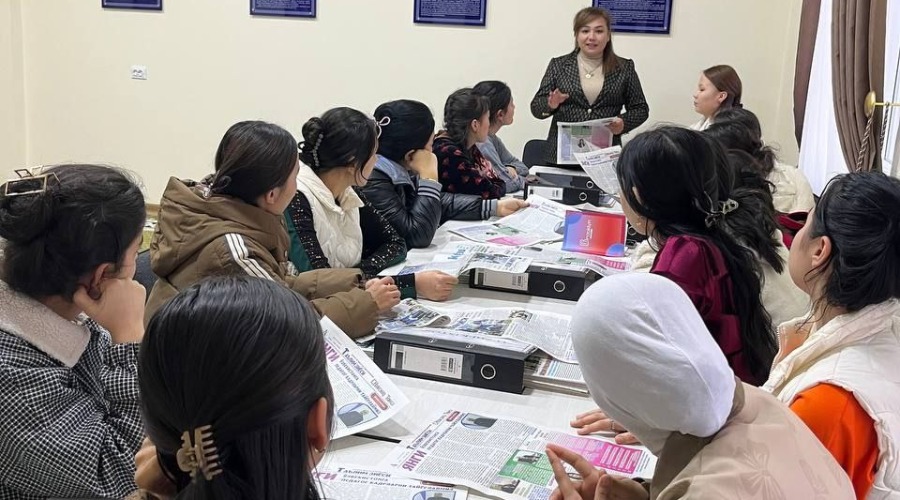 Universitet gazetasining birinchi soni talabalar uchun taqdim etildi.