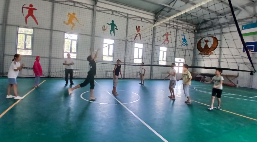 Maktab o‘quvchilari bilan mazmunli uchrashuv