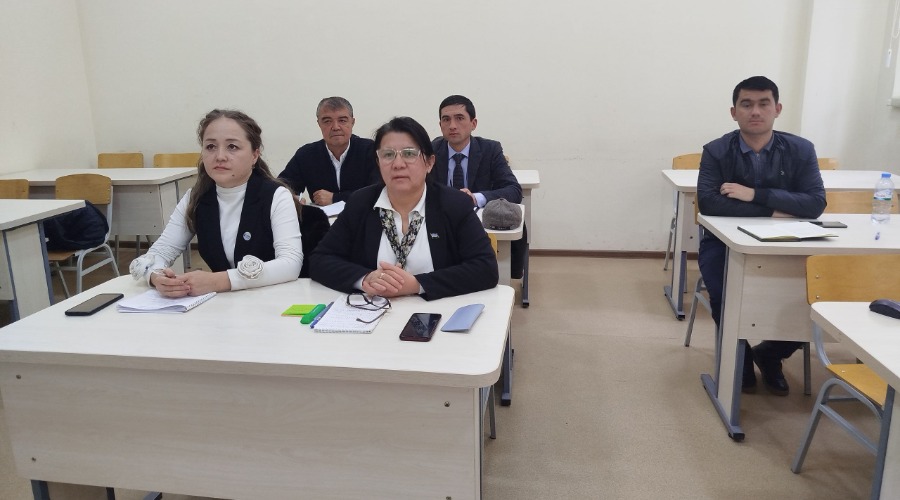 Chirchiq davlat pedagogika universiteti tyutorlari ham masofaviy tarzda malaka oshirib kelmoqda.