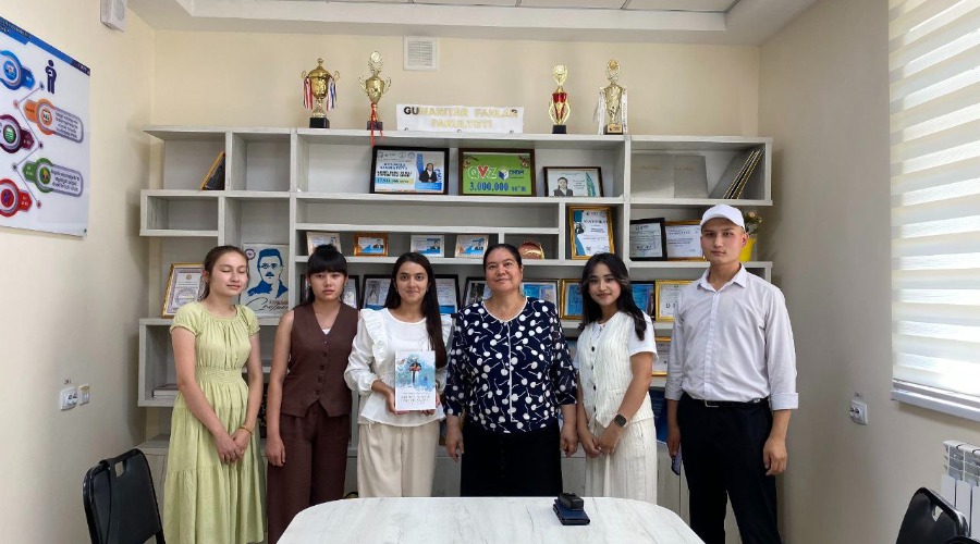 Chirchiq davlat pedagogika universitetida "Yozgi ijod markazi" doirasida adabiyotga ixlosmand talabalar uchun ilhomli kunlar davom etmoqda.