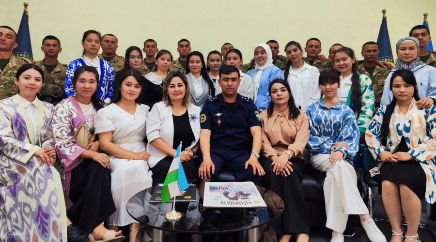 "Ma'rifat ulashib" loyihasi doirasida uchrashuv tashkil etildi.