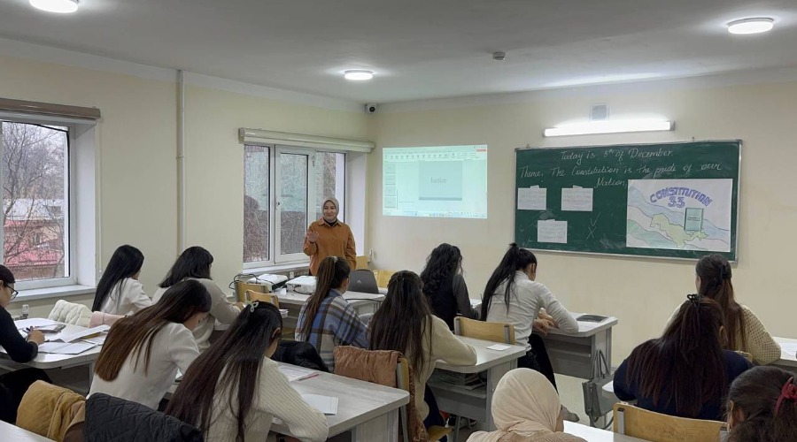 "Qomusimiz-bizning faxrimiz"