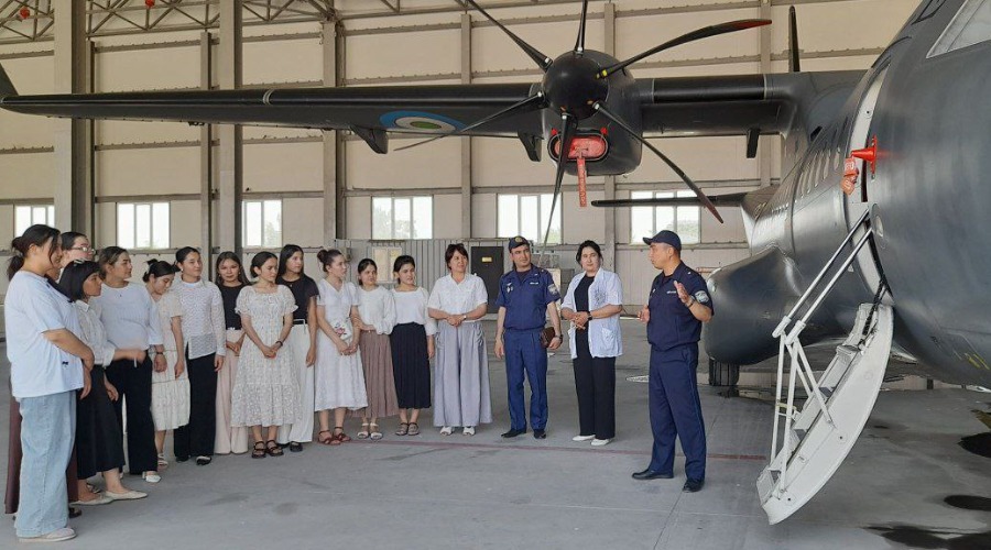 Havo Hujumidan Mudofaa Qoʻshinlari va Harbiy Havo Kuchlari Qoʻmondonligiga qarashli 02223-harbiy qismga sayohat tashkil etildi.