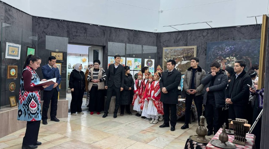 Chirchiq shahar tarixiy muzeyi, maktab va universitet bilan hamkorlikda "Ikki dahoning izdoshlari" shiori ostida ma'naviy-ma'rifiy tadbir