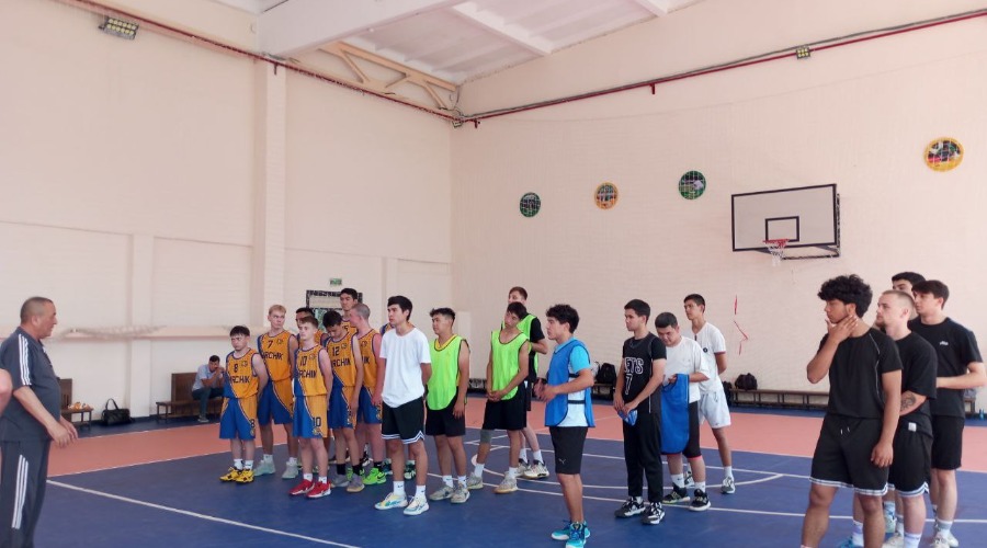 Jismoniy madaniyat fakultetida Chirchiq shahar va Bo‘stonliq tumanidagi BO‘SMlar o‘rtasida  sportning  STRITBOL  turi bo‘yicha musobaqa  bo‘lib o‘tdi.