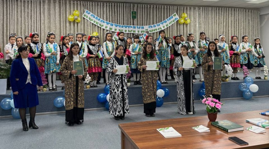 Chirchiq shahar 1-maktab o‘quvchilari o‘rtasida “Huquqiy madaniyat – yoshlarning barqaror kelajagi garovi” mavzusida ma’rifiy uchrashuv o‘tkazildi.