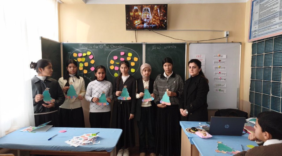 Christmas traditions in the UK and USA