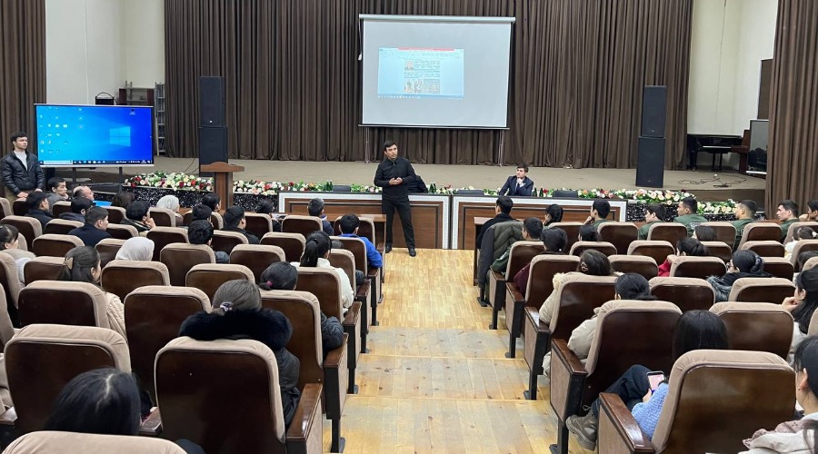 "Yoshlar orasida giyohvantlik vositalari va psixotrop moddalar tarqalishining oldini olish" mavzusida davra suhbati bo'lib o'tdi.