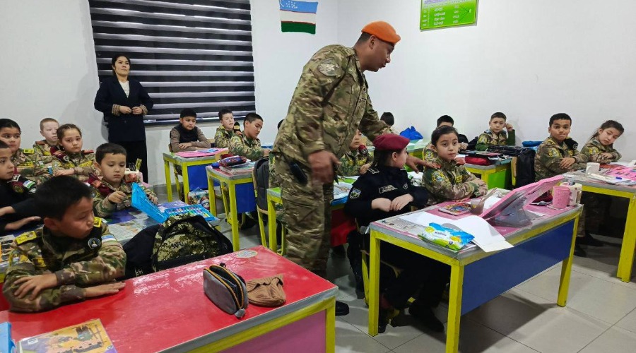 "VATAN-ULUG',BURCH MUQADDAS!" SHIORI OSTIDA