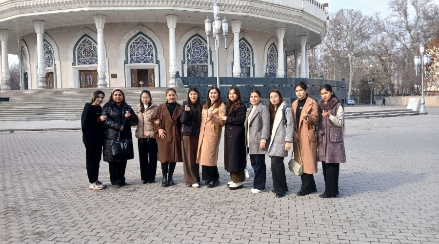 Temuriylar tarixi davlat muzeyiga tashrif