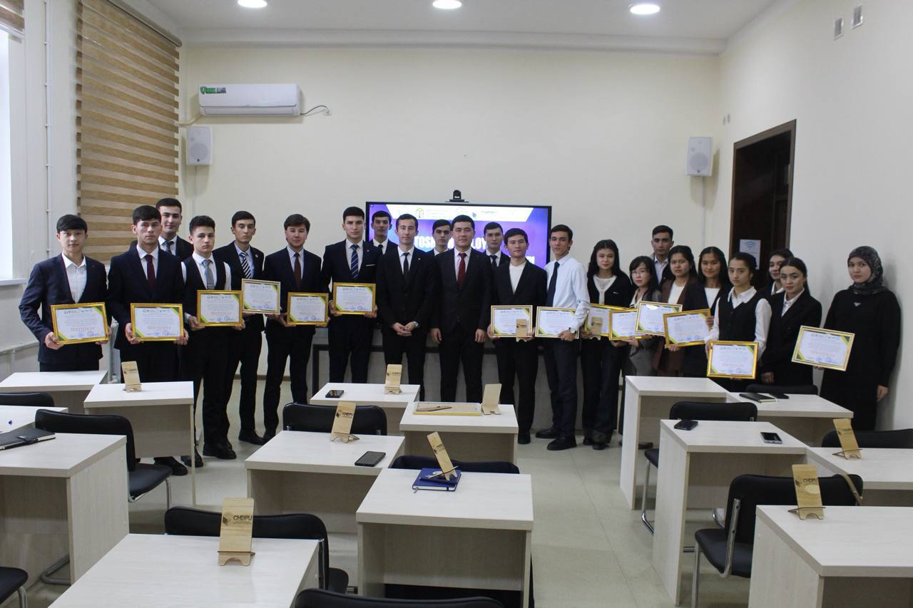 Chirchiq davlat pedagogika universitetida Toshkent viloyati Yoshlar akademiyasining 1-sonli kengaytirilgan seminari tashkil etildi Gallery Image