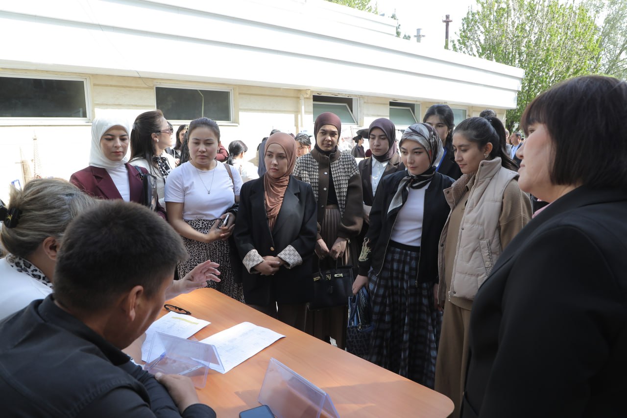 “Karyera kuni”: bitiruvchilar uchun real imkoniyatlar maydoni Gallery Image