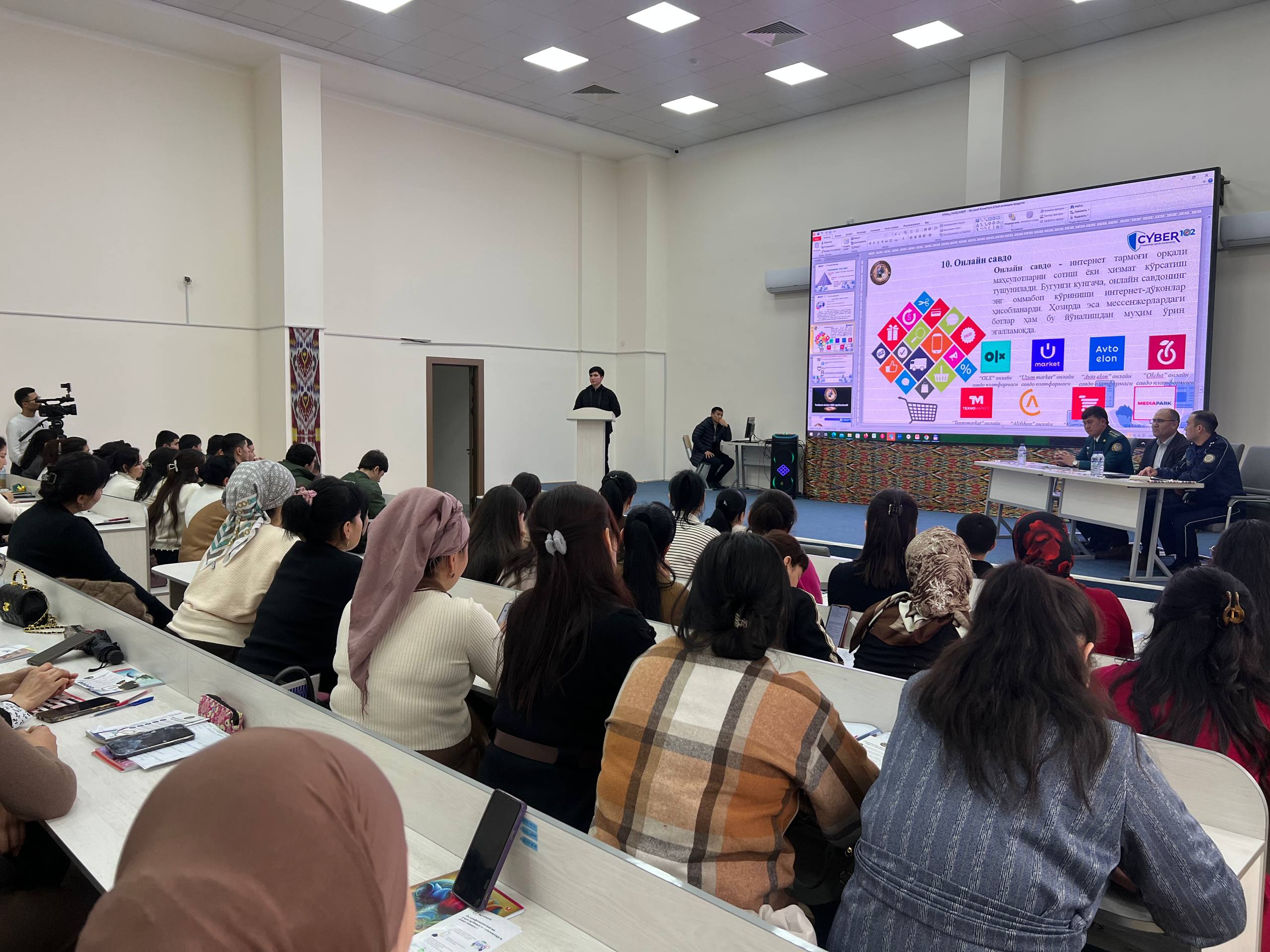 "Kiberxavfsizlik va uning salbiy oqibatlari"ga bag‘ishlangan davra suhbati o‘tkazildi Gallery Image