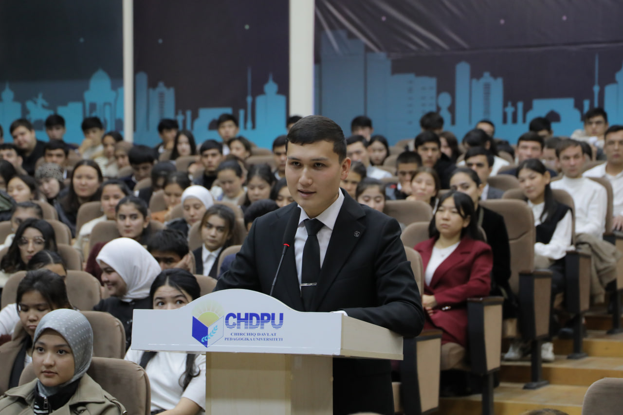 Rektor yoshlar bilan muloqot qildi Gallery Image