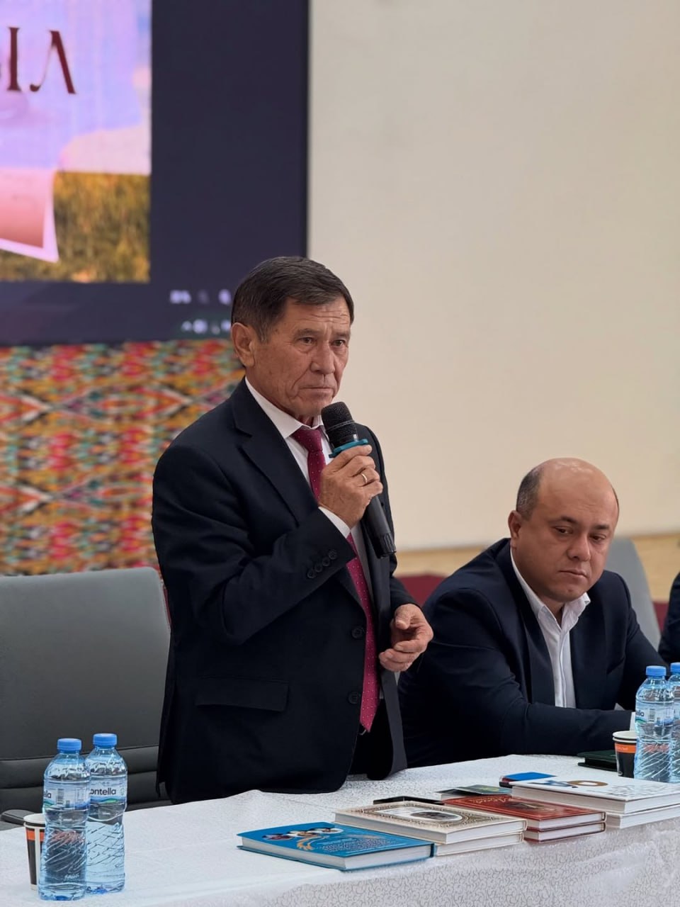 CHDPUda Abay tavalludining 180 yilligi nishonlandi. Gallery Image