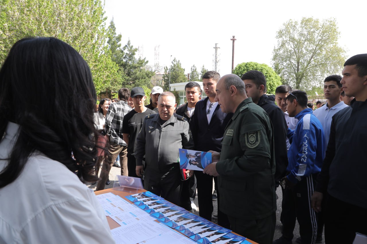 “Karyera kuni”: bitiruvchilar uchun real imkoniyatlar maydoni Gallery Image