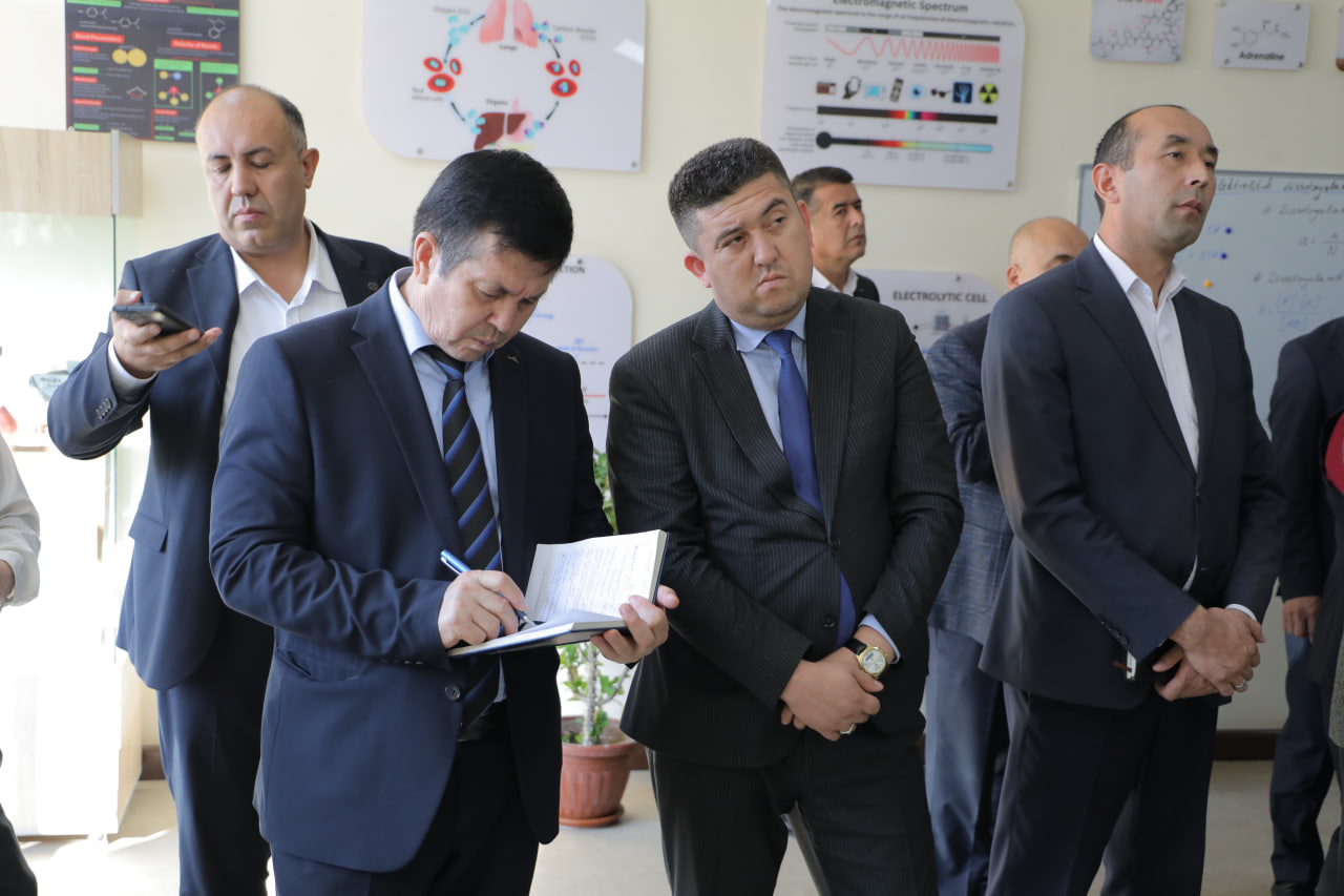 Kasbga yo‘naltirilgan ta’lim muhitida kelajak o‘qituvchilarini tayyorlash tajribasi va istiqbollari muhokama qilindi Gallery Image