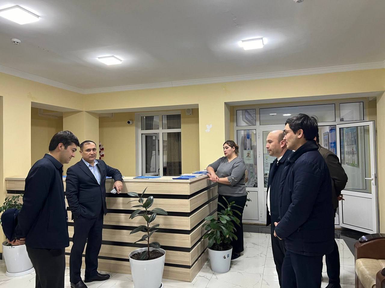 Prorektor talabalar turar joyida yashash sharoitlarini o‘rgandi. Gallery Image