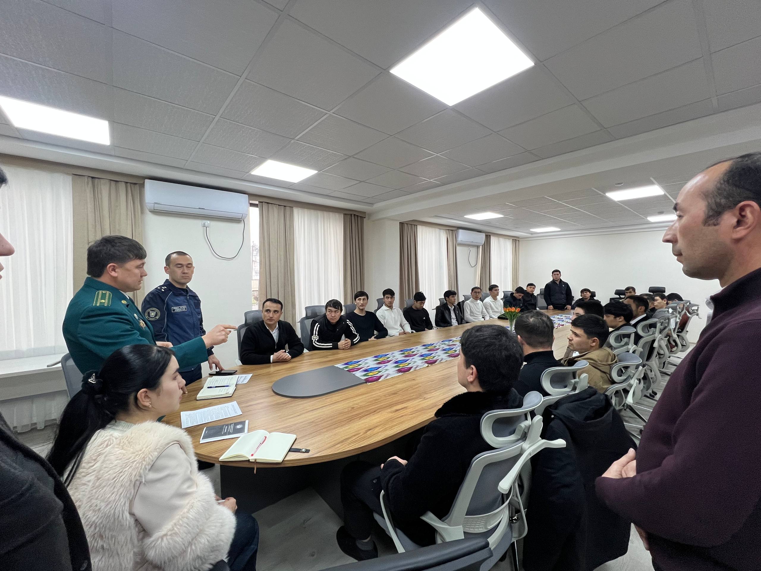 "Kiberxavfsizlik va uning salbiy oqibatlari"ga bag‘ishlangan davra suhbati o‘tkazildi Gallery Image