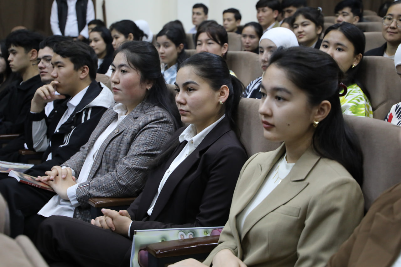 CHDPU da Amir Temur tavalludining 690 yilligi keng nishonlanmoqda Gallery Image