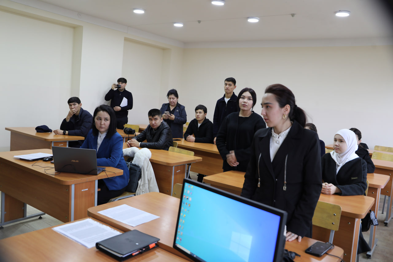 Bitiruvchi va mehnat bozori: talab, taklif hamda imkoniyatlar uyg‘unligi Gallery Image