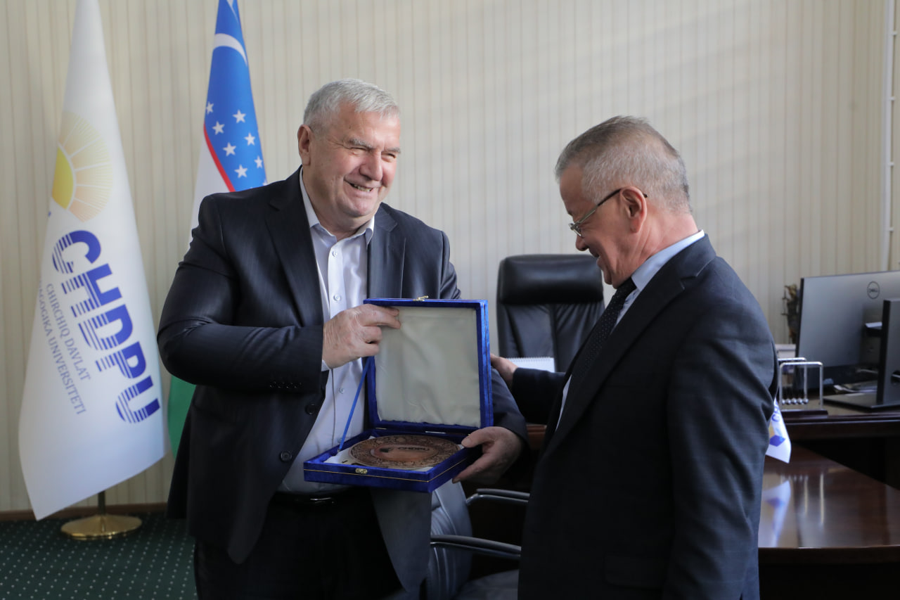 Rektor xalqaro konferensiya ishtirokchilarini qabul qildi Gallery Image