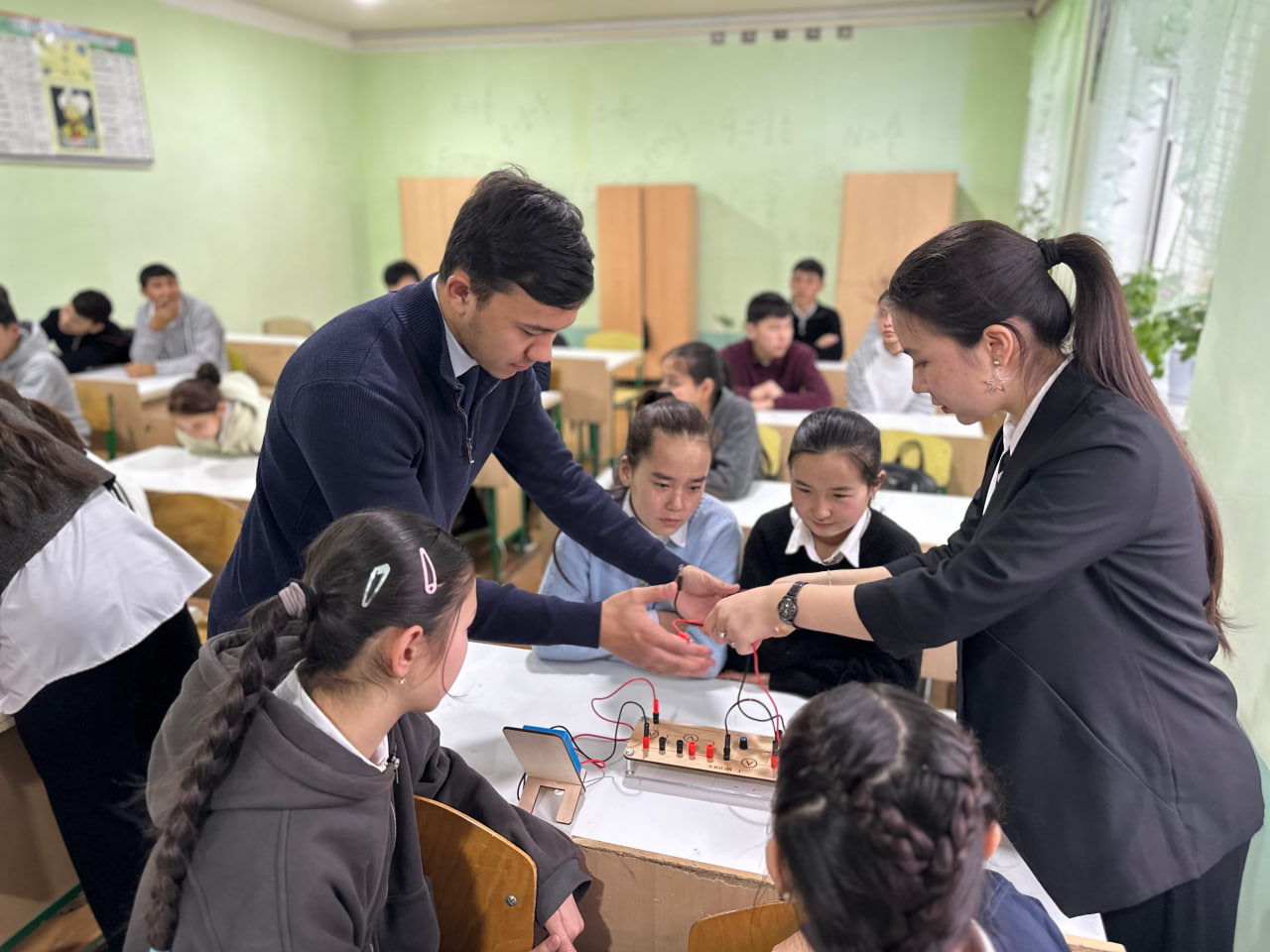 “Ta’limda hamkorlik” – ilm va amaliyot uchun mustahkam ko‘prik Gallery Image