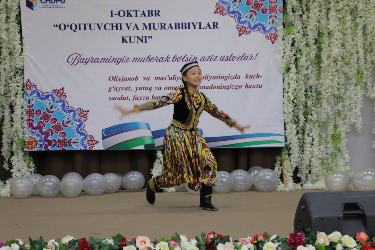 Ustozlarga ehtirom – jamiyatimizning ulug‘ qadriyati Gallery Image
