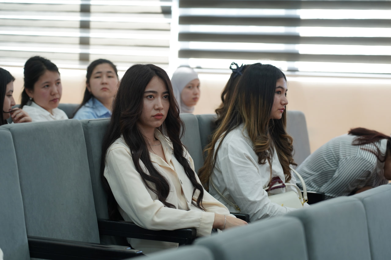 Innovatsion taʼlim muhitida filologik va pedagogik tadqiqotlar integratsiyasi Gallery Image