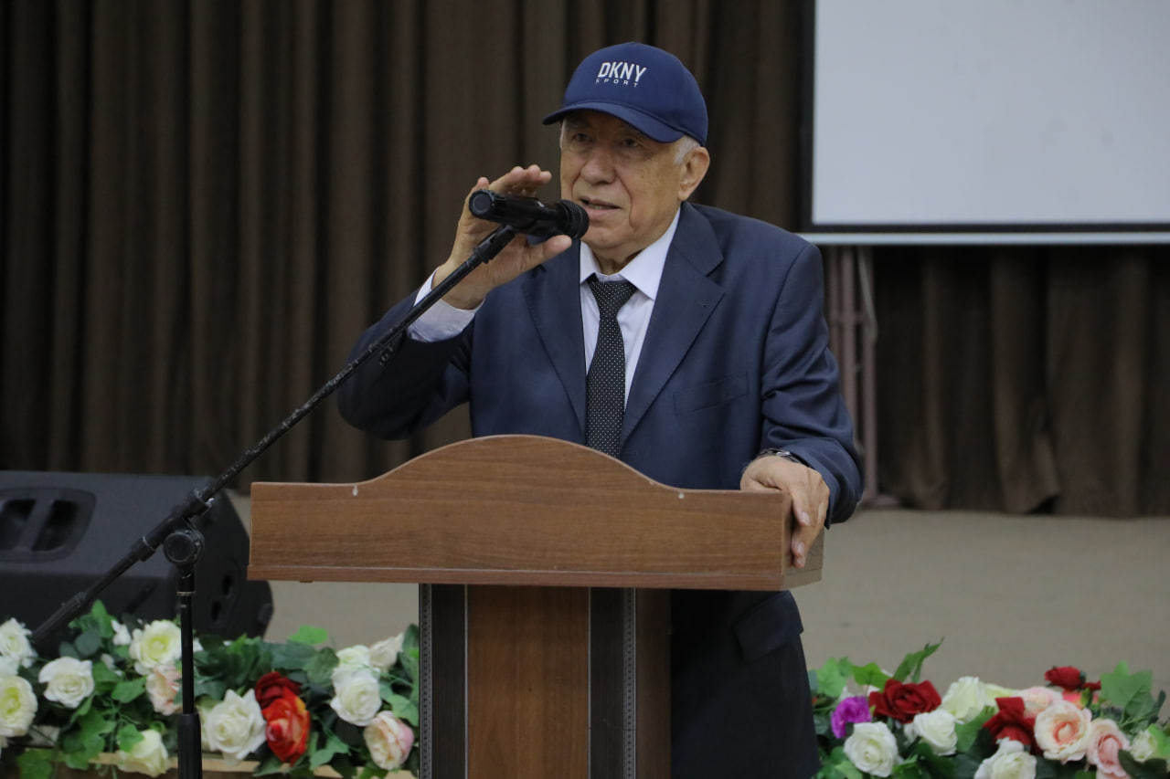 “Tabiatni asrash – insonni, Vatanni asrash demakdir!” Gallery Image