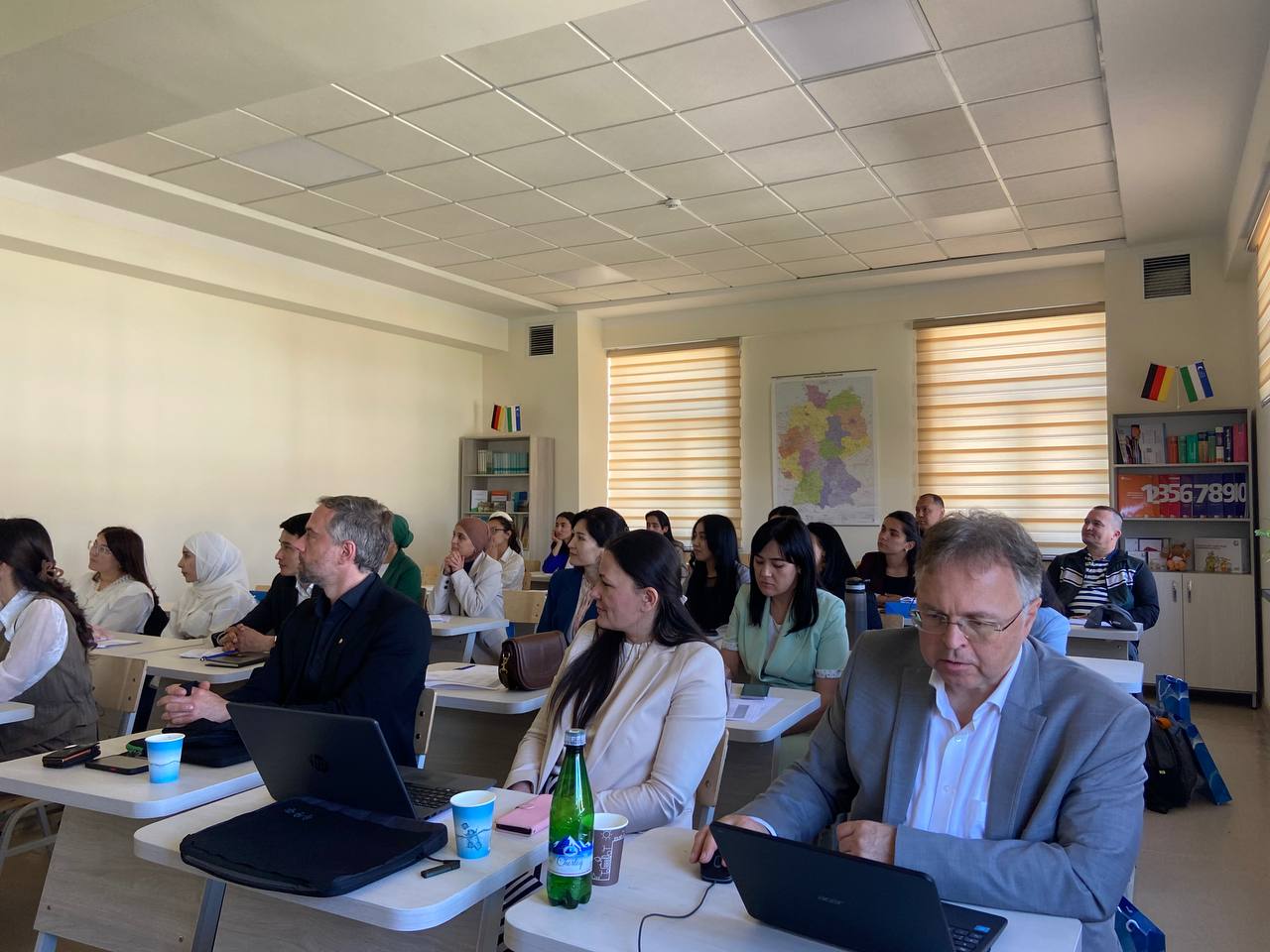 🎓 ChDPUda xalqaro yozgi maktabning birinchi kuni muvaffaqiyatli o‘tdi Gallery Image