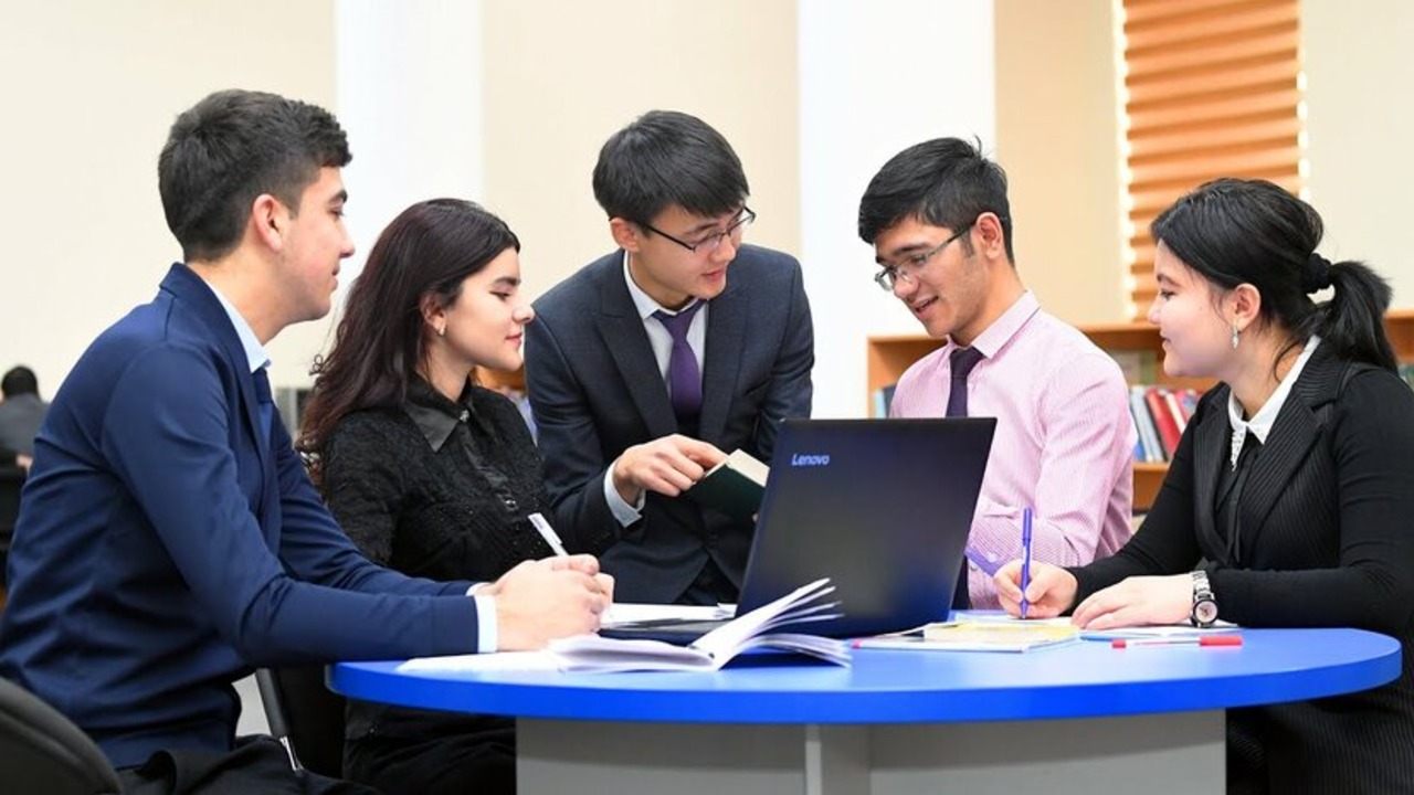 ILG‘OR FIKRLOVCHI YOSHLAR kelajagimiz poydevoridir